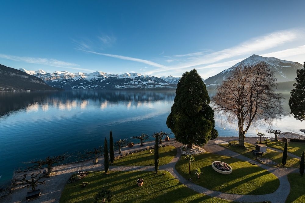 Parkhotel Gunten0