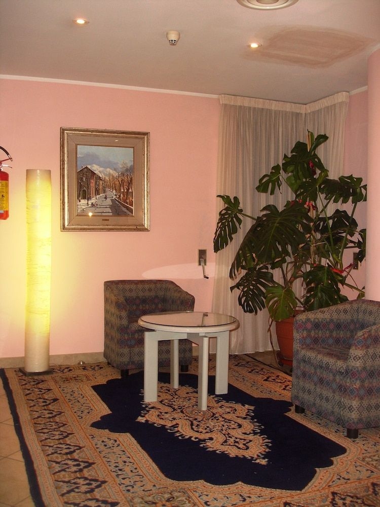 Augustus Hotel4