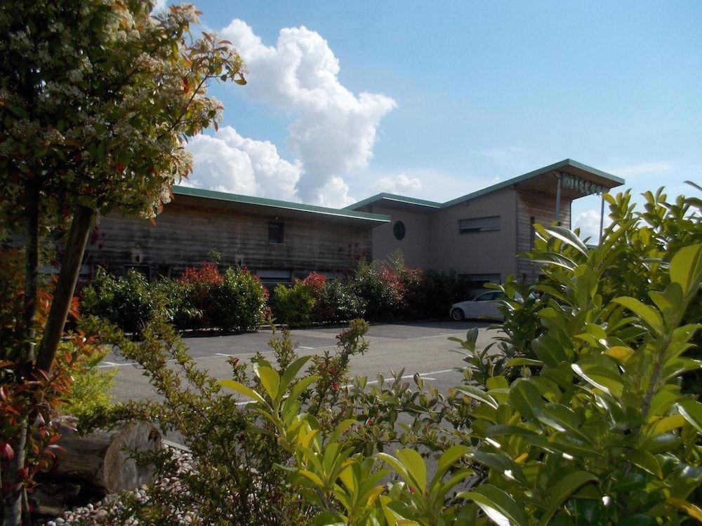 Bio Motel2