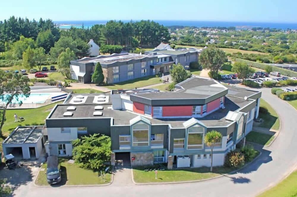 Brit Hotel Golfhotel4