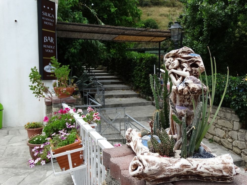 Silica Residence Hotel3