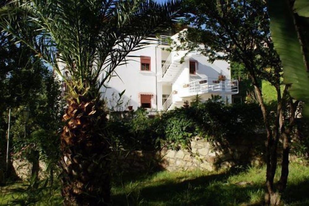Silica Residence Hotel0