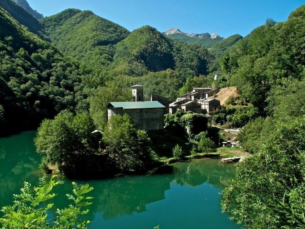 Antico Borgo Isola Santa3