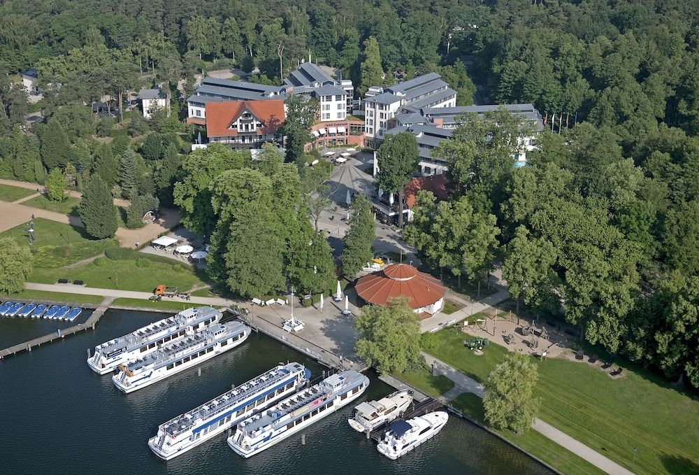 Hotel Esplanade Resort & Spa1