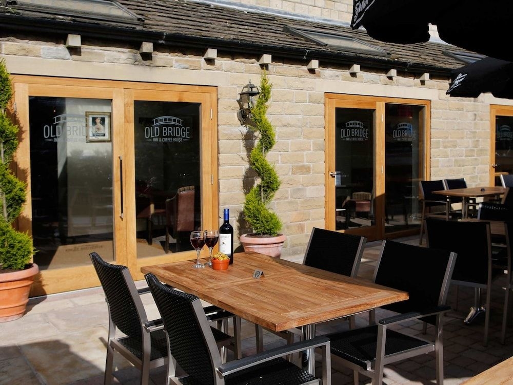 Old Bridge Hotel1