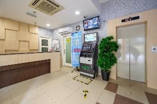 นิว ซิตี้ โฮเทล (New City Hotel)2