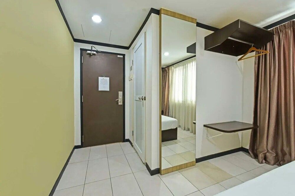 One ENIGMA Hotel2