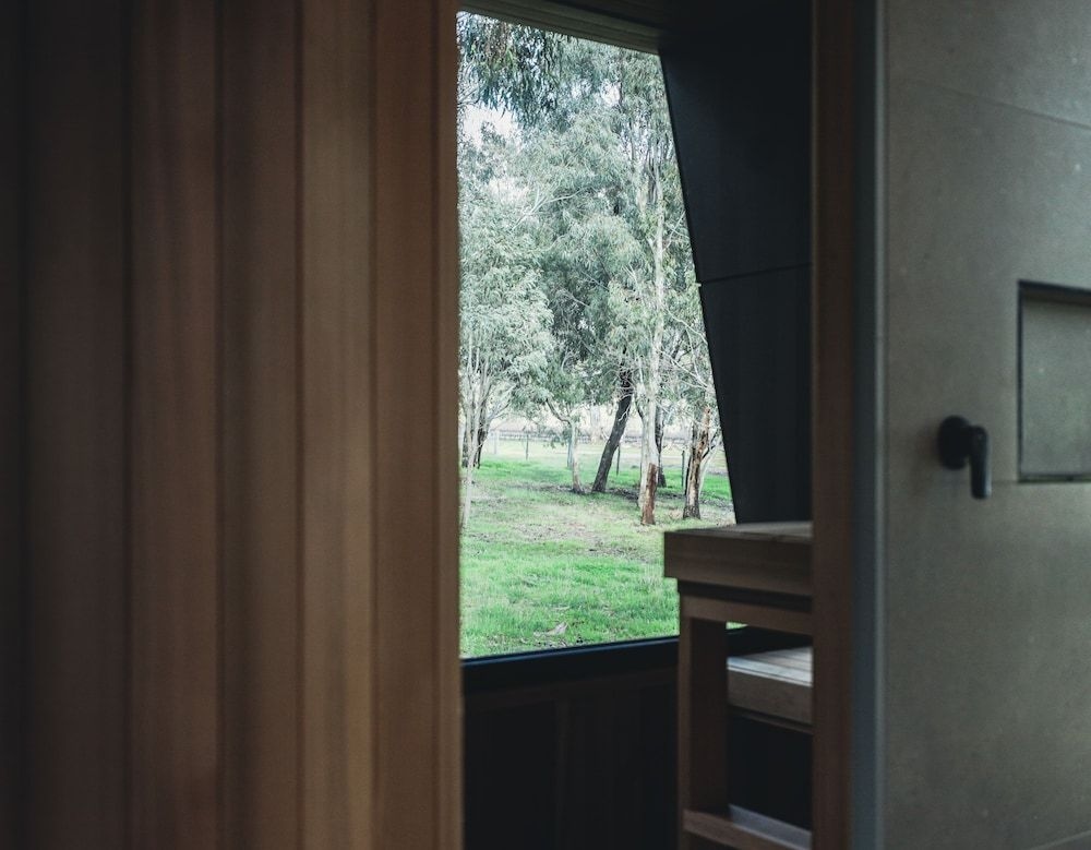เคบิน แมคลาเรน เวล (Cabn Mclaren Vale)1