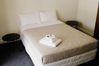 The Australian Hotel St George1