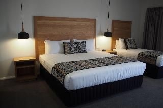 Euston Motel2