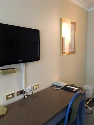 The Select Inn1