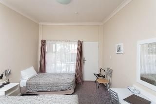 Engadine Motor Inn1