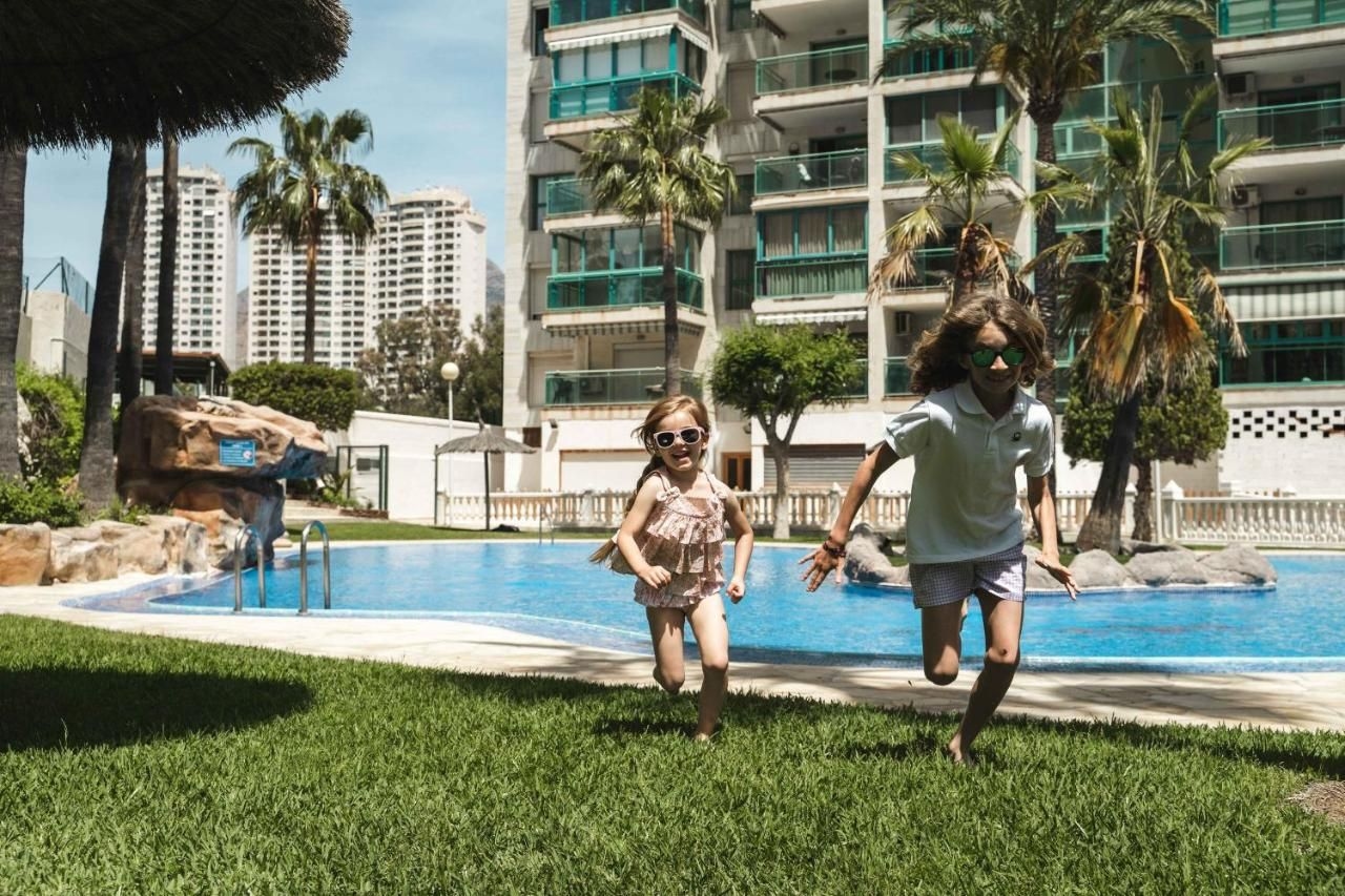 Magic Atrium Beach1