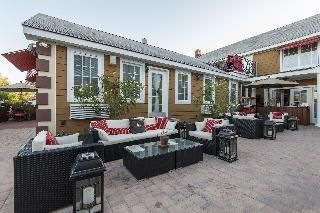 The Palms Hotel Fire Island1
