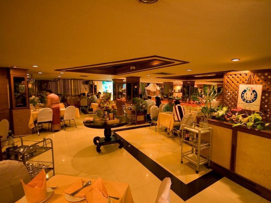 อยุธยา แกรนด์ โฮเต็ล (Ayutthaya Grand Hotel)1