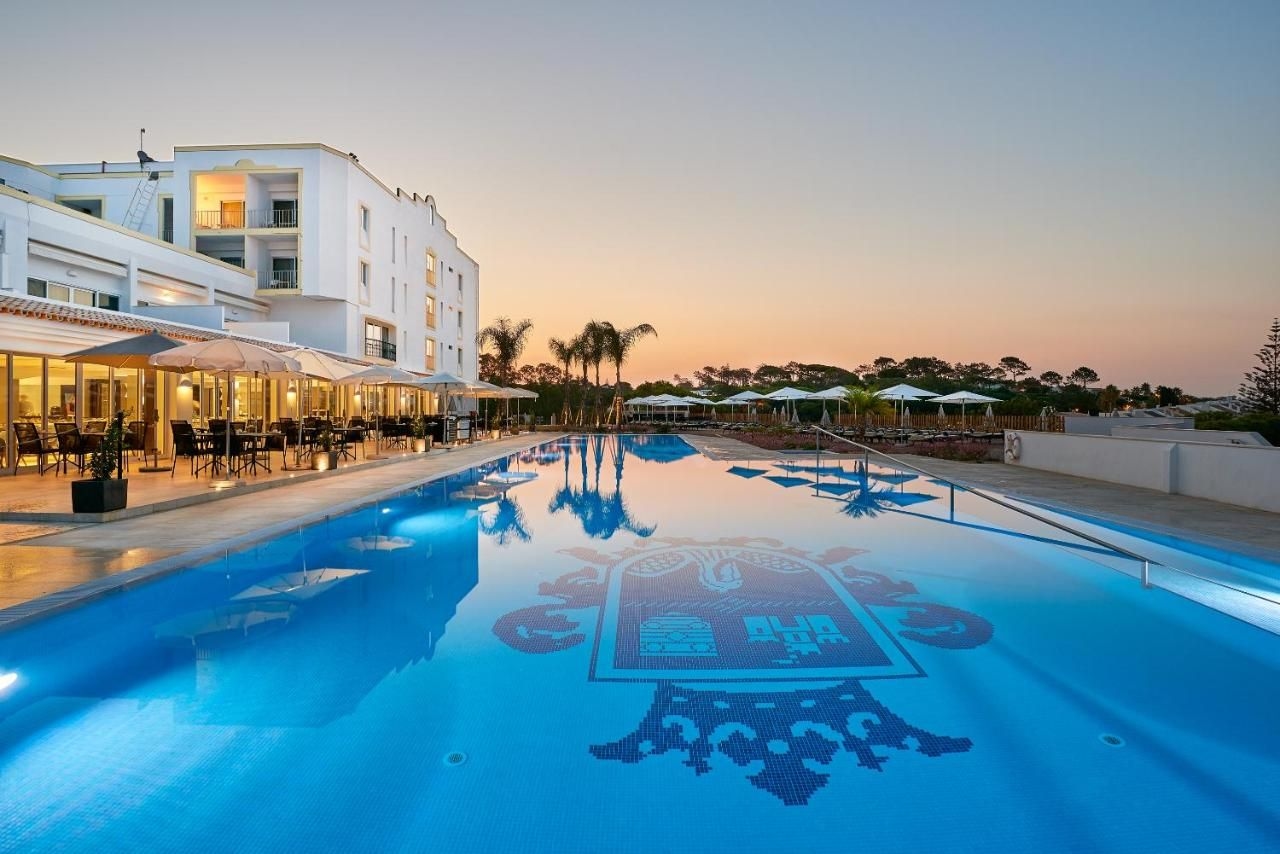 Dona Filipa Hotel0