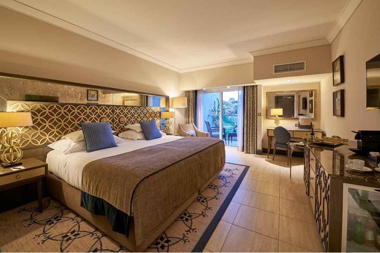 Dona Filipa Hotel2