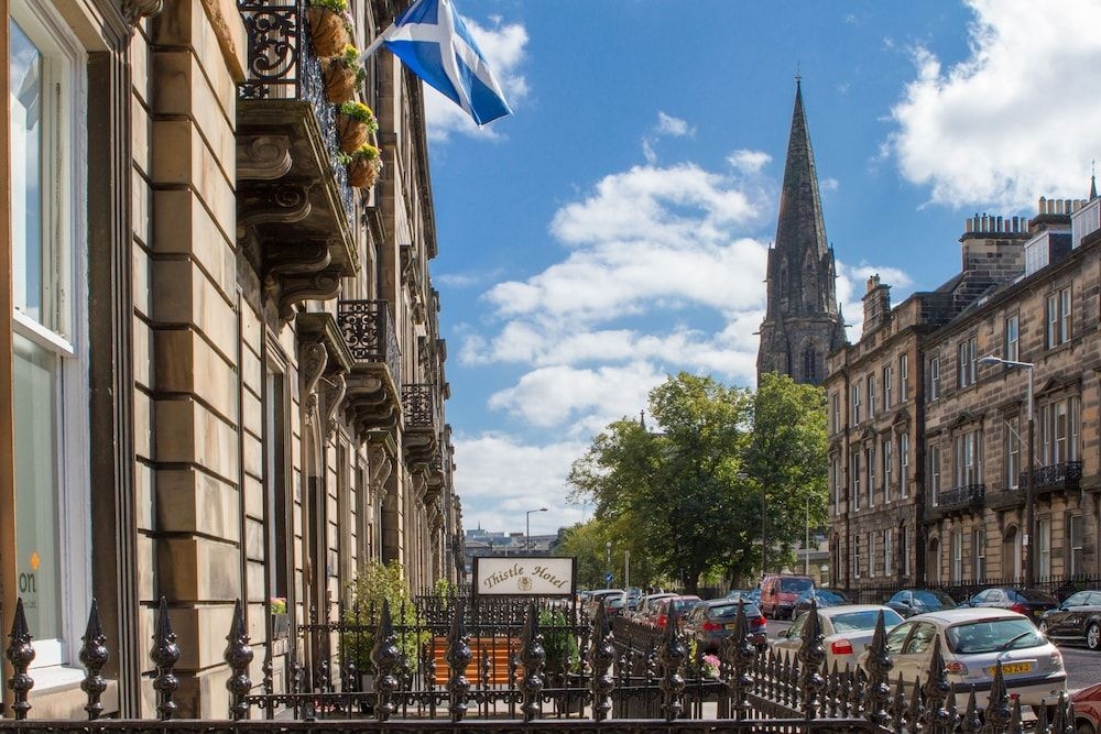 Edinburgh Thistle Hotel1