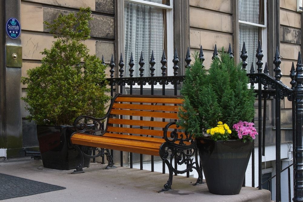 Edinburgh Thistle Hotel3