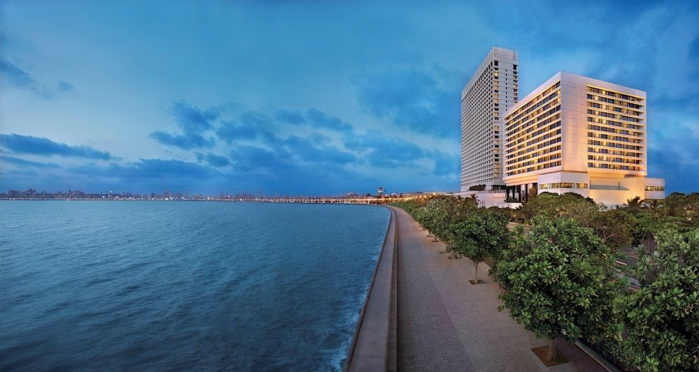 The Oberoi Mumbai4