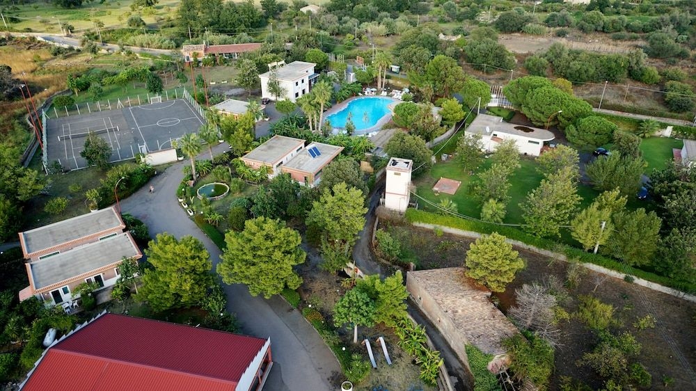 Villaggio Alkantara1