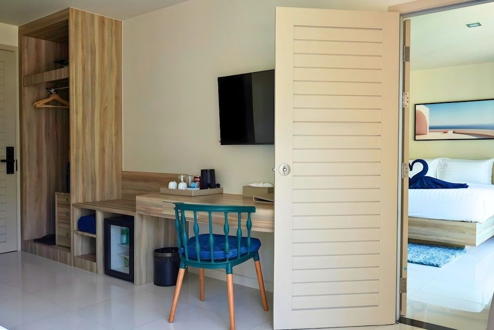 Aqua Maya Phuket1