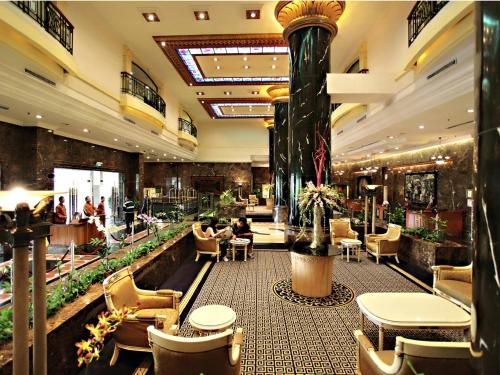 เมอร์เดก้า พาเลซ โฮเต็ลแอนด์สวีท (Merdeka Palace Hotel & Suites)1