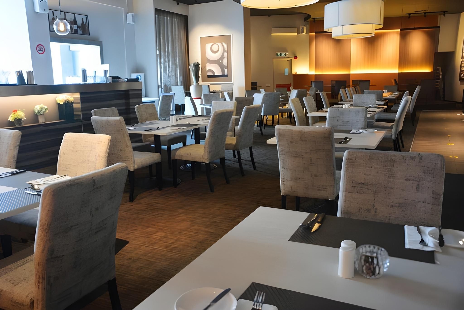 โรงแรมอาเบล (Abell Hotel)4