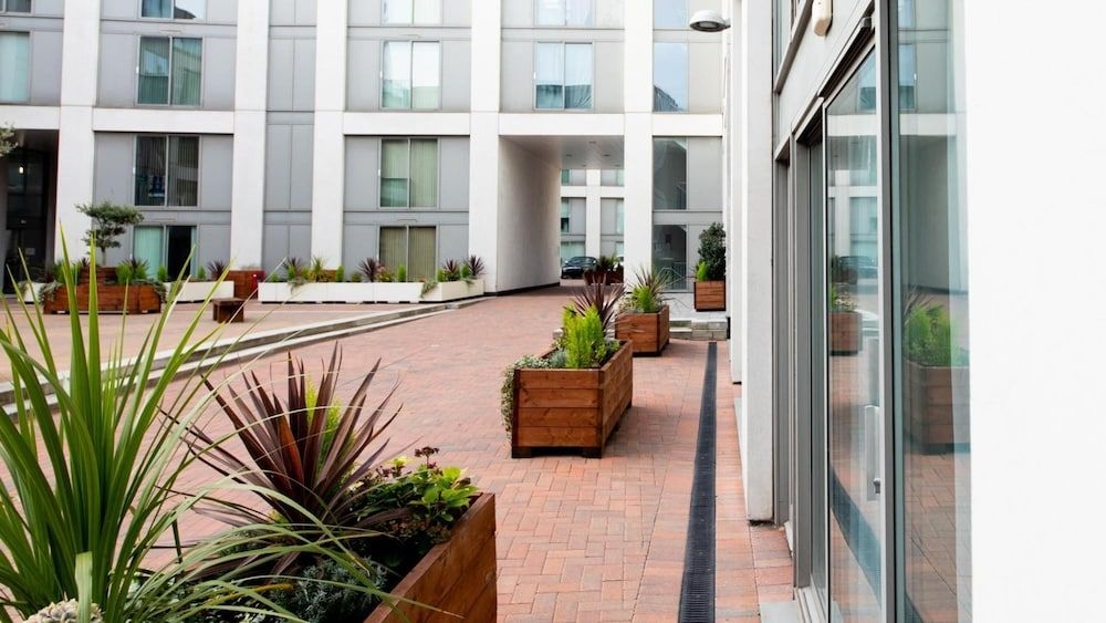 The Spires Serviced Suites0