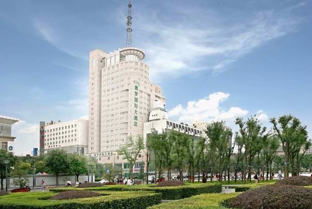 Aurum International Hotel3