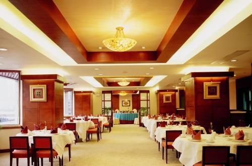 โรงแรมซิตี้ (City Hotel)1