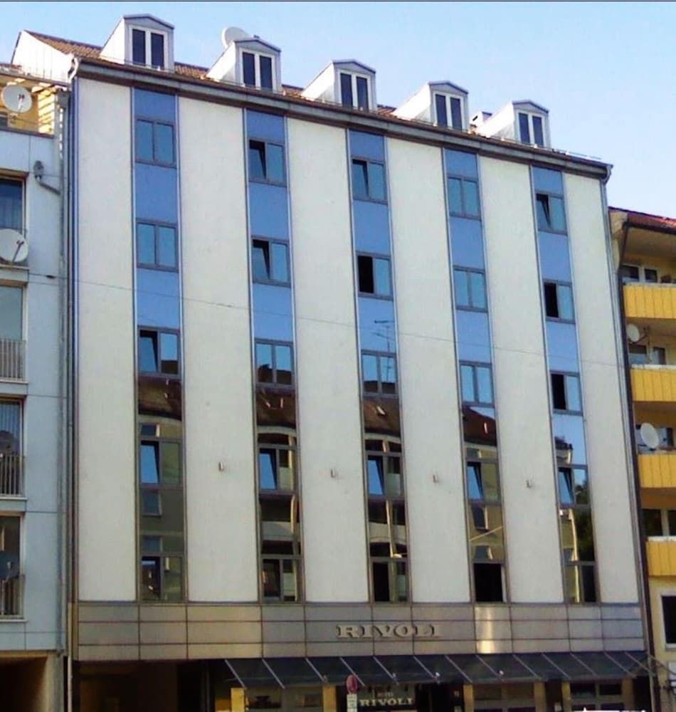 Rivoli2
