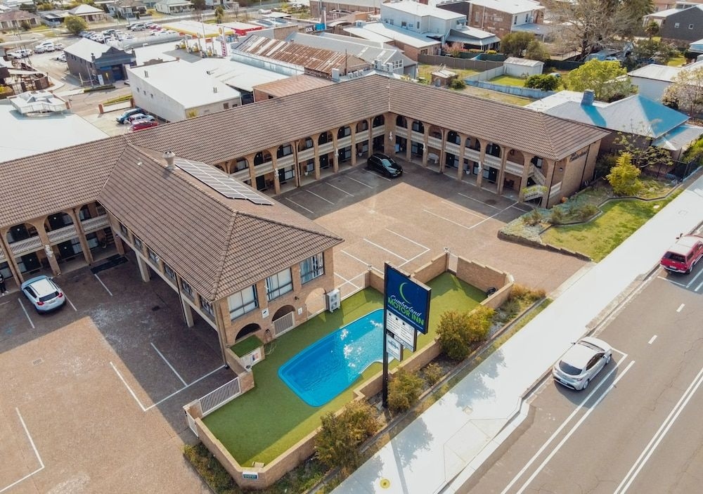 คัมเบอร์แลนด์ มอเตอร์ อินน์ (Comfort Inn Cumberland)1