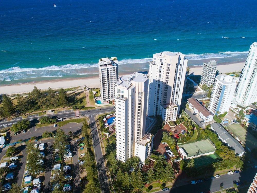 Xanadu Main Beach Resort3