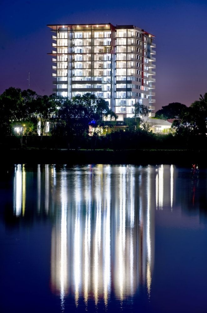 The Edge Apartment Hotel4