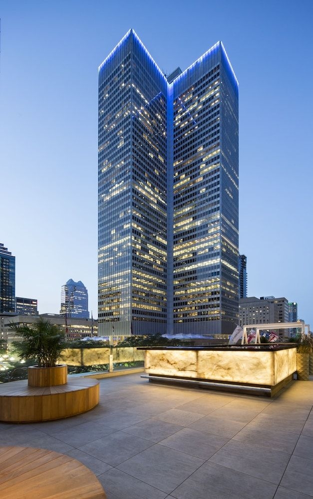 Fairmont Queen Elizabeth4