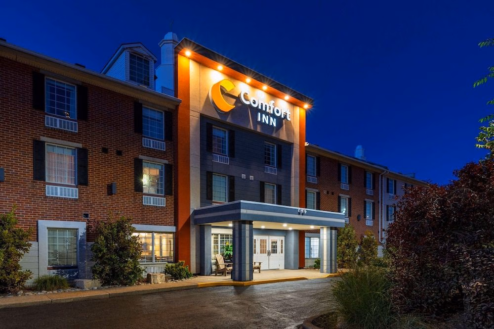 Comfort Inn Sarnia2