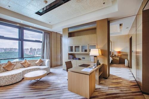 Renaissance Guiyang Hotel4