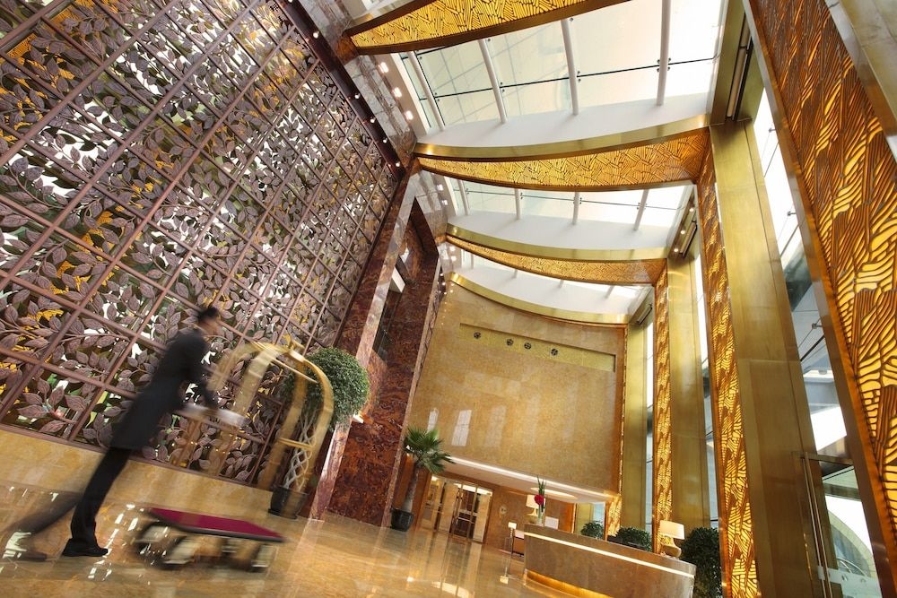 Intercontinental4