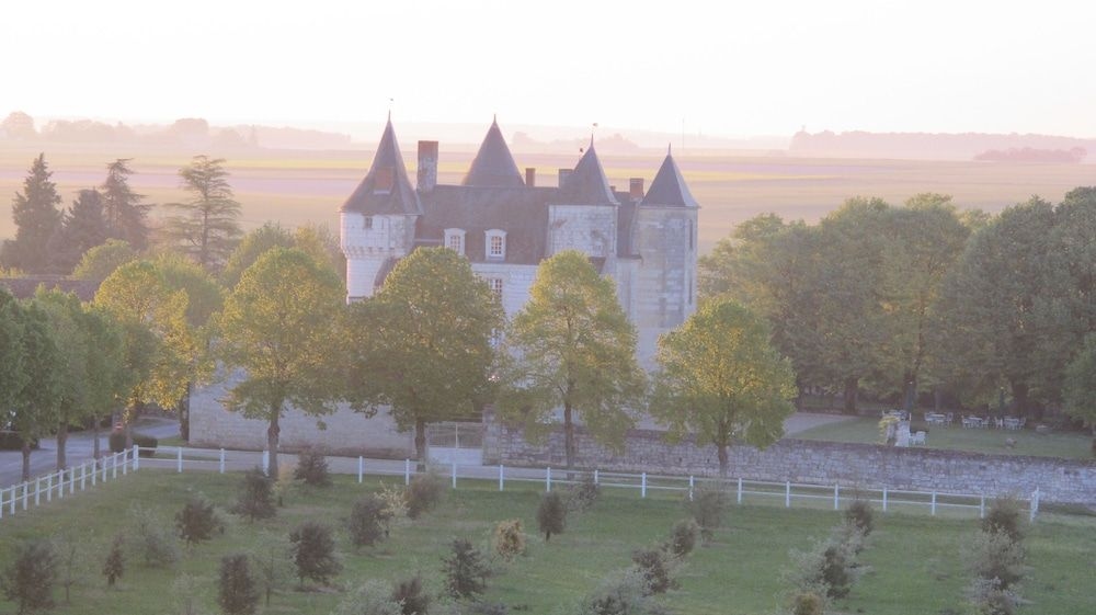 Chateau De Marcay1