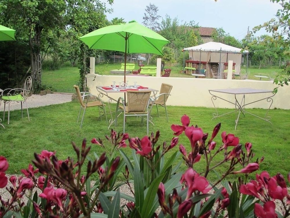 Hostellerie Du Parc3