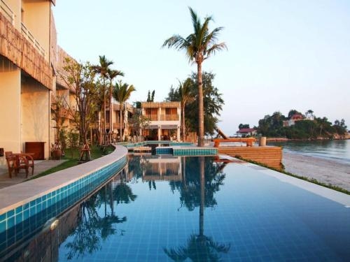 บารี ละไม รีสอร์ท (Bari Lamai Resort)1