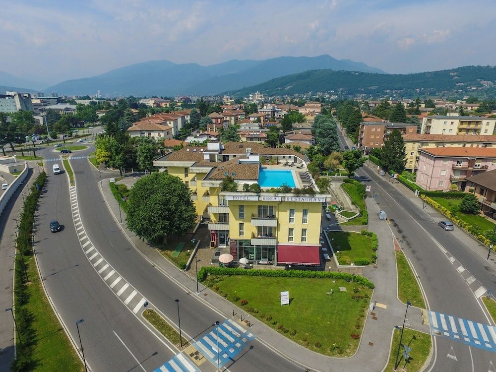 Regal Residence3