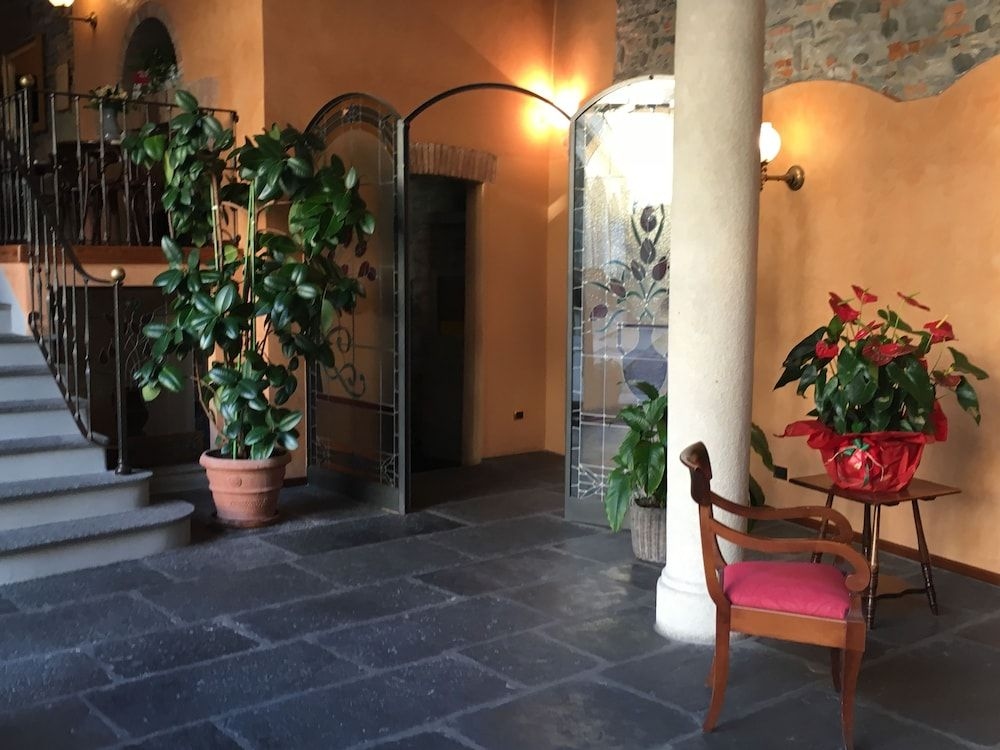 Le Due Corti1
