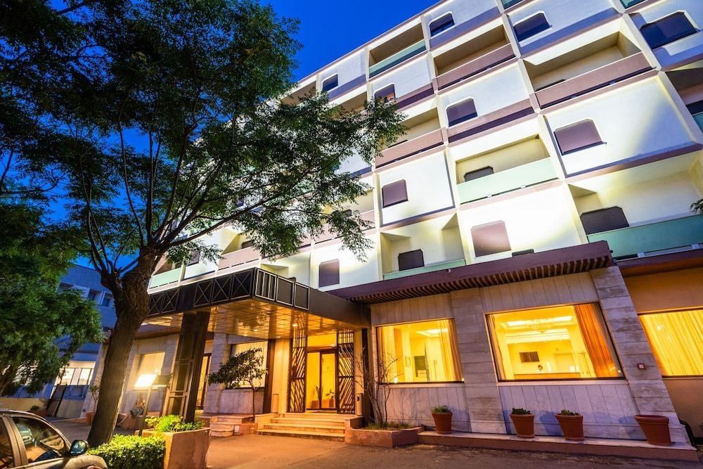 Europa Palace1