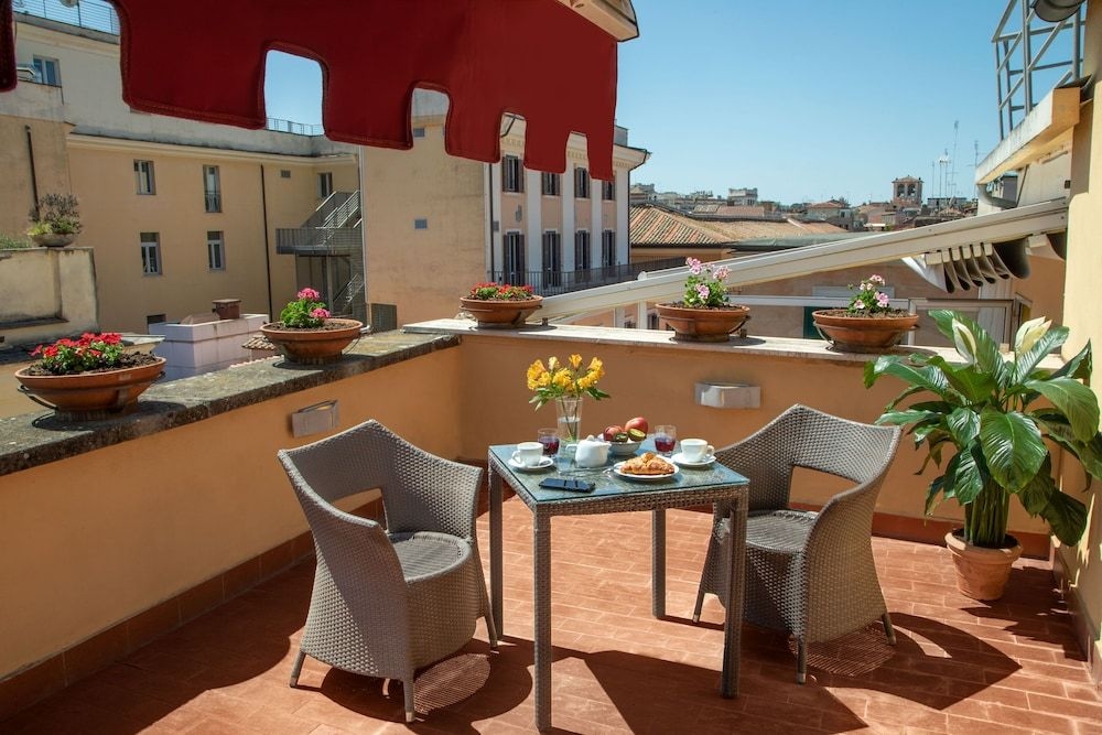 Hotel Homs2