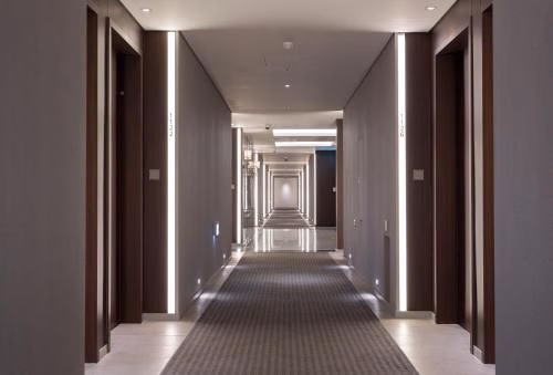 โรงแรมชาริส (Hotel Charis)2