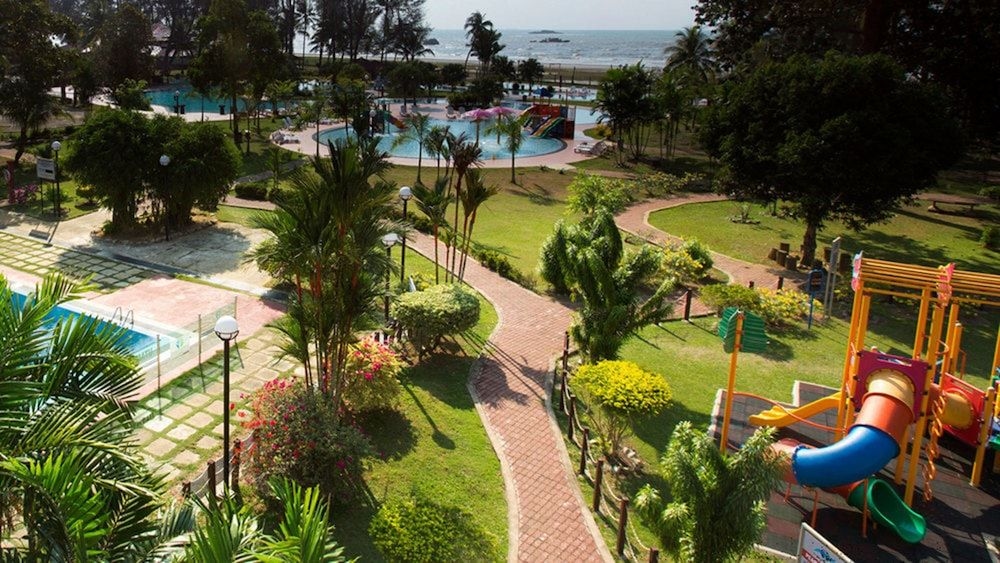 De Rhu Beach Resort2