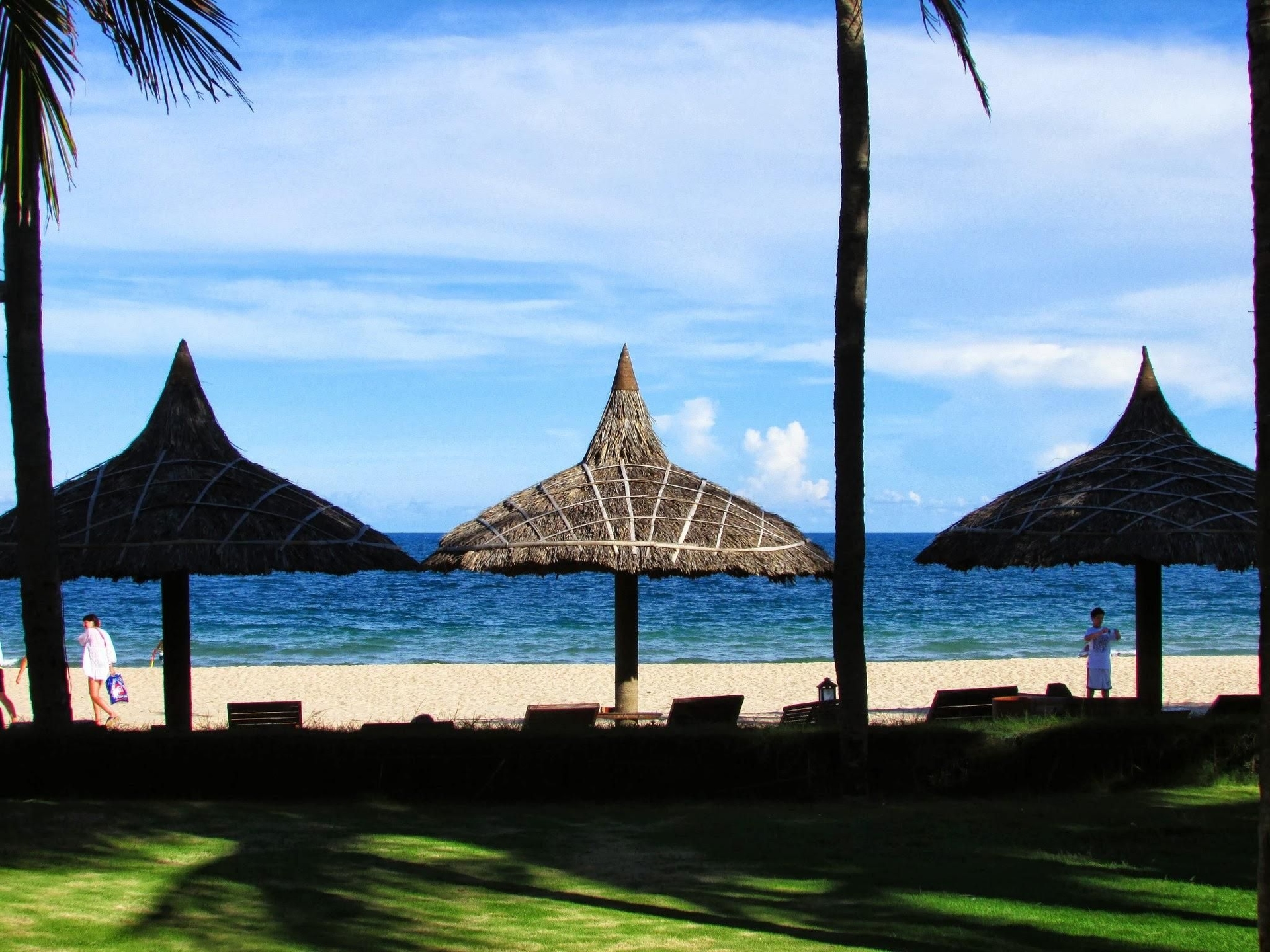 เดอะบิชรีสอร์ท (The Beach Resort)0