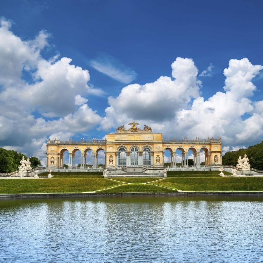 NH Danube City Hotel4